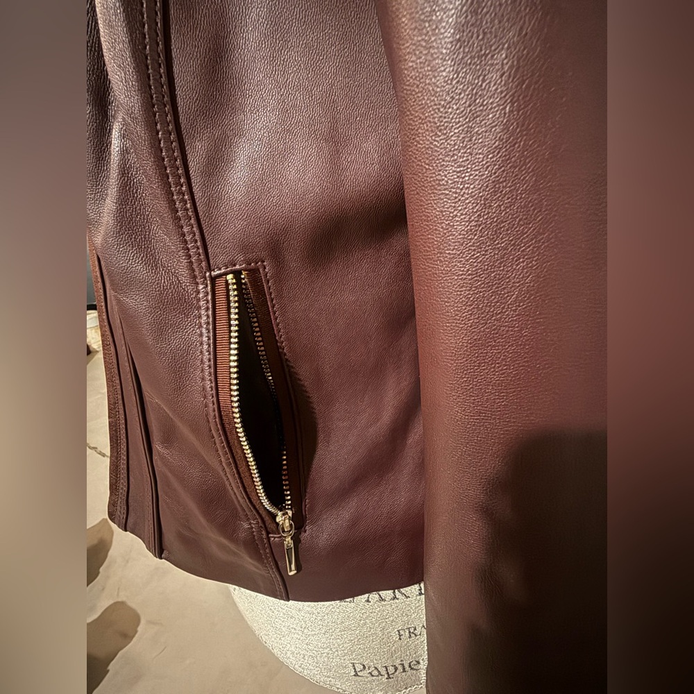 🛍️White House Black Market Leather Jacket. - Picture 7 of 10